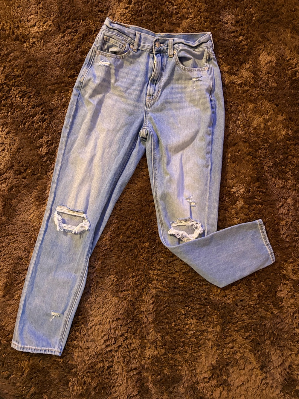 American Eagle Distressed Jeans
